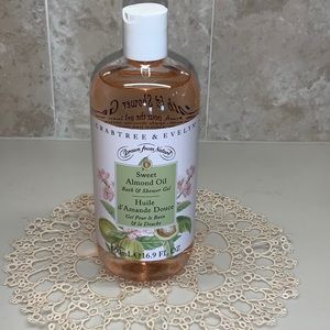 Crabtree & Evelyn Sweet Almond Oil Bath and Shower Gel Floral New Body Wash